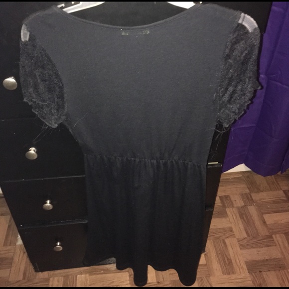 Clothes - Picture 2 of 2